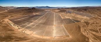 Impianto fotovoltaico con 146 MWp nel deserto di Atacama in Cile. Foto: Antonio Garcia