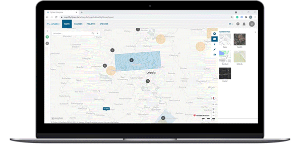 Laptop_Für Property Insurance Real Estate Housing Industry Map